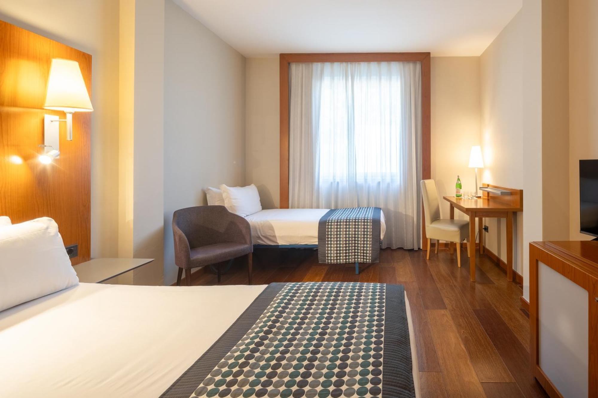 Exe Toscana Hotel 4*
